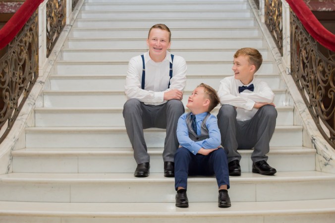 Richmond Family Photography- Elegant Family portraits at Swannanoa Palace